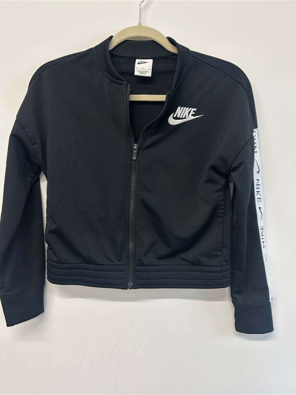 Nike Black Kids Full-Zip Athletic Jacket with White Logo